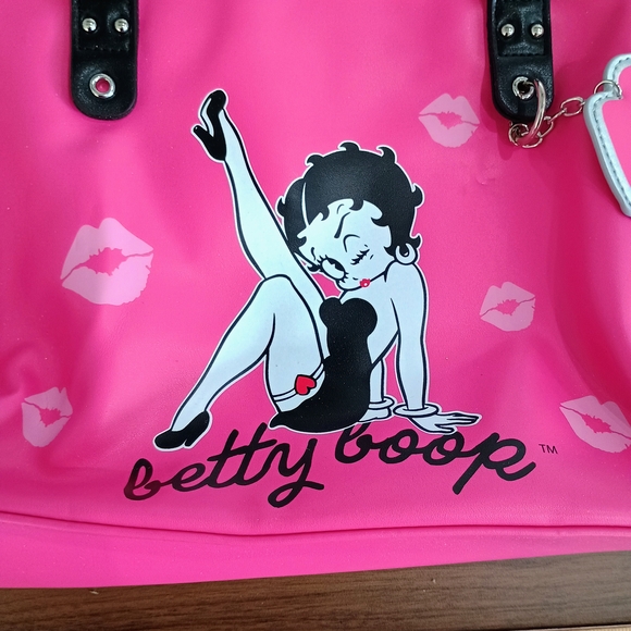 Betty Boop Vibrant Pink Tote with Black Handles - Picture 2 of 7